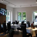 Wlodary Tennis Junior Bed & Breakfast Czestochowa