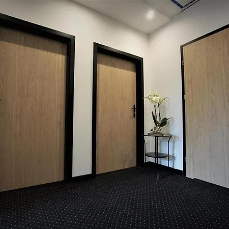 Włodary Tennis Junior Nocleg ze śniadaniem Częstochowa