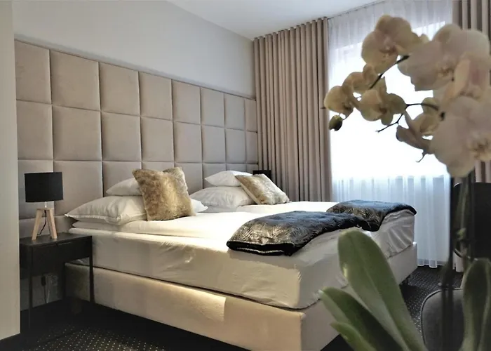 Bed and breakfast Wlodary Tennis Junior