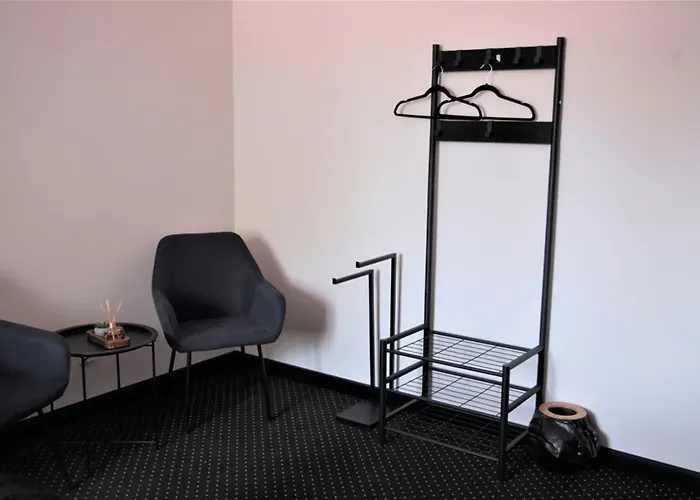 Wlodary Tennis Junior Bed and breakfast